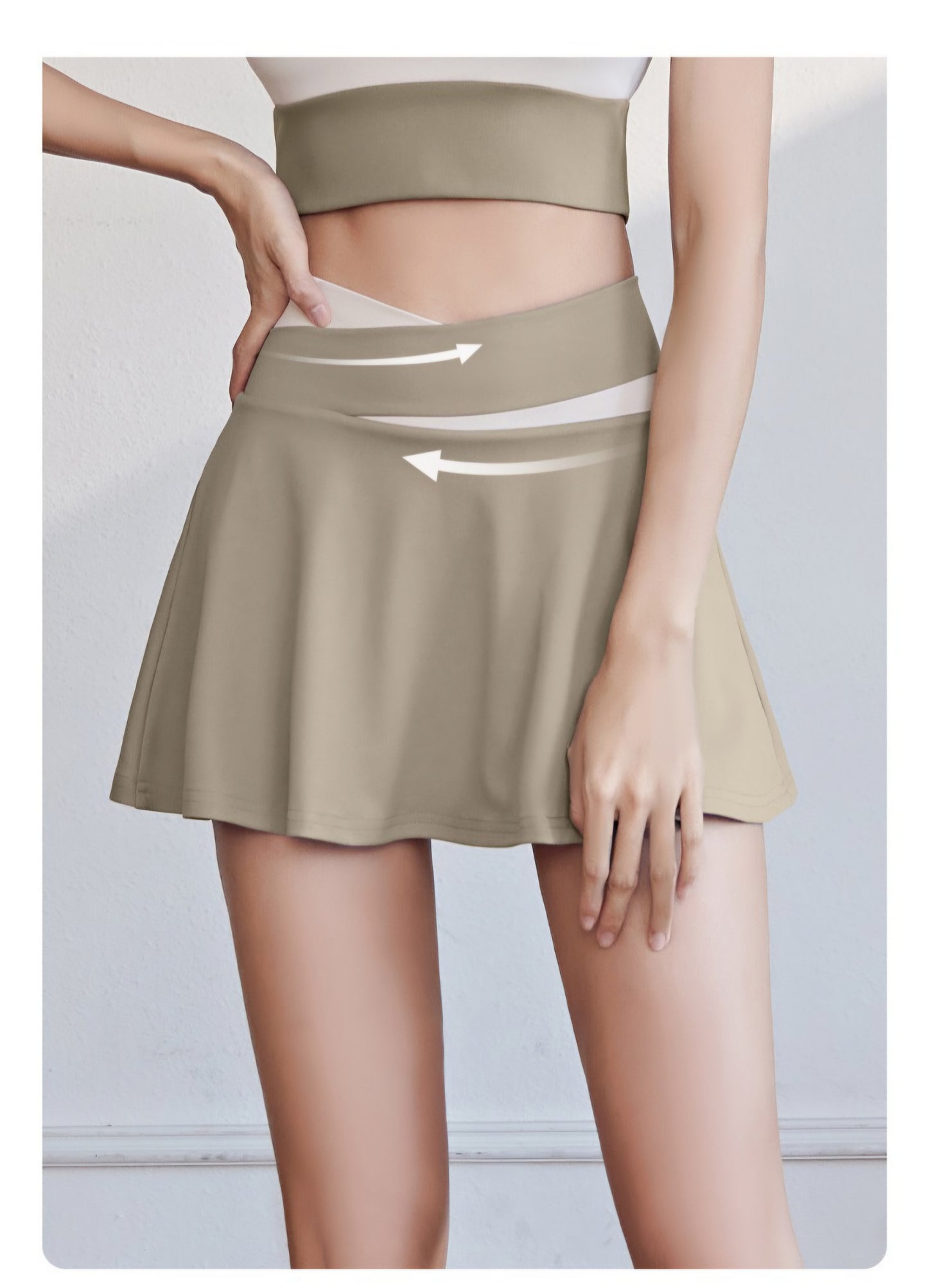 FlowFlex YOUTH Skort, combining Flexibility and Elegance.